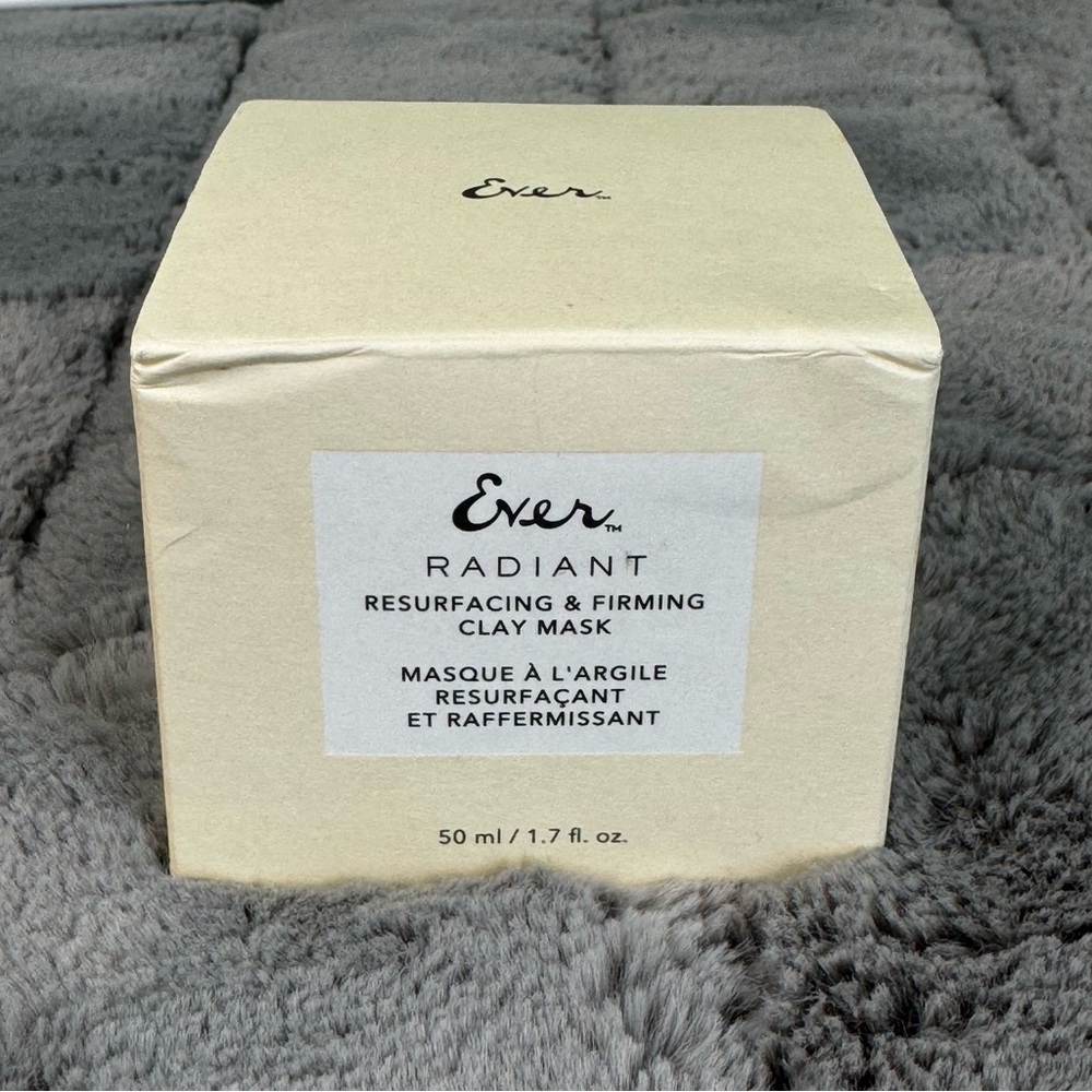 Ever Radiant Resurfacing Firming Clay Mask Hyaluronic Acid Hydrating Smoothing - Picture 3 of 3